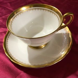 Embassy Royal Chelsea English Bone China